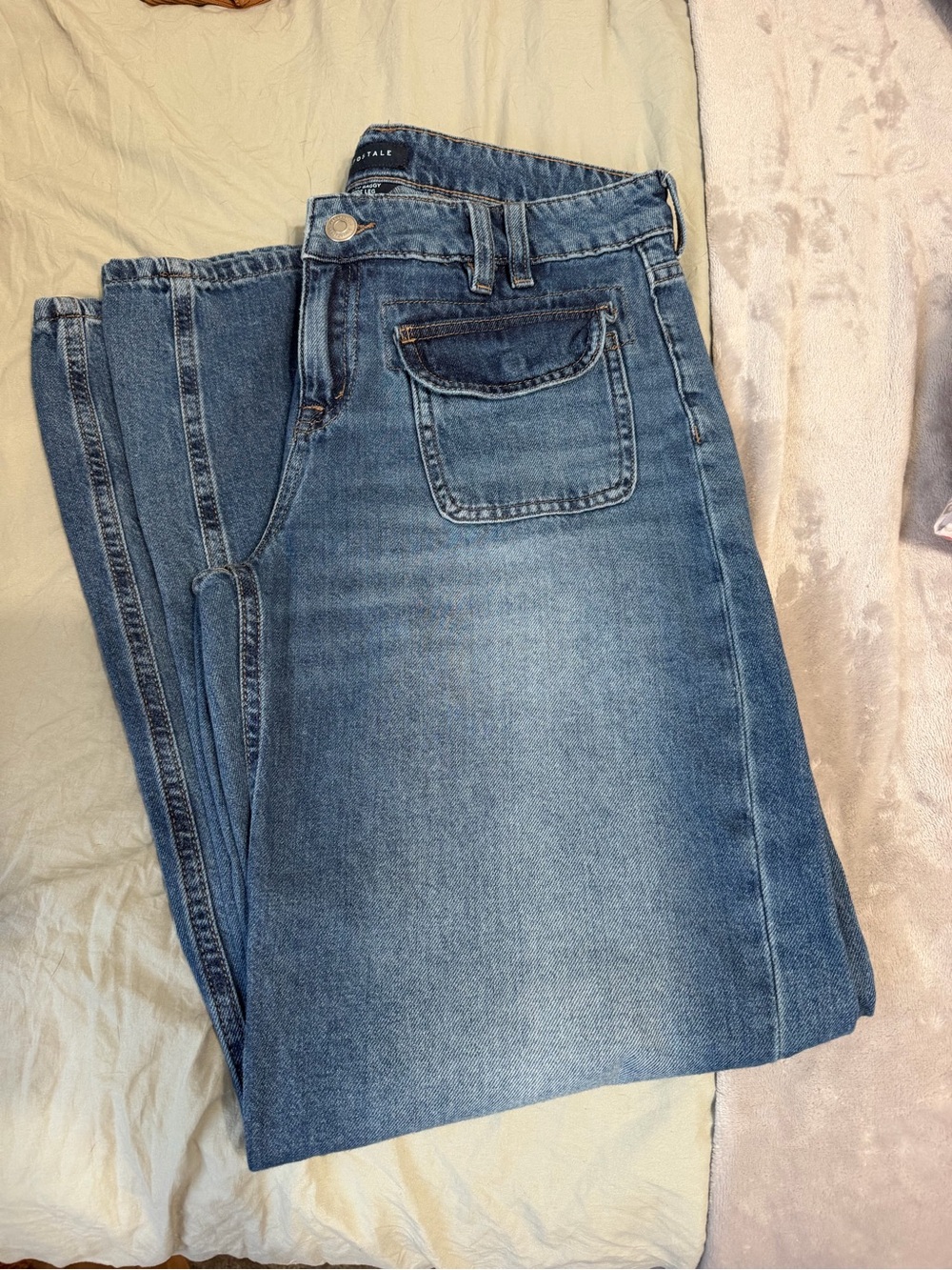 Aeropostale Women's Light Blue wide leg baggy